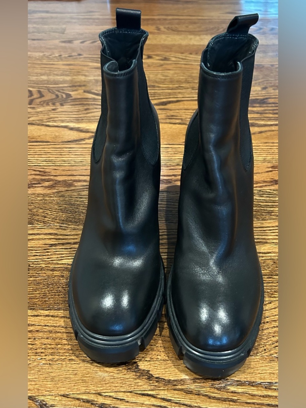 Black Italian Leather Ankle Boots- 275 Central